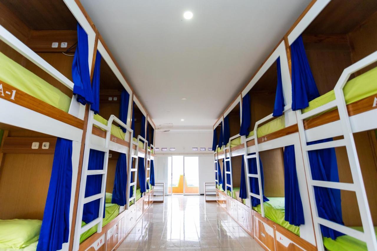 Villa Panderman Indah Batu  Exterior photo