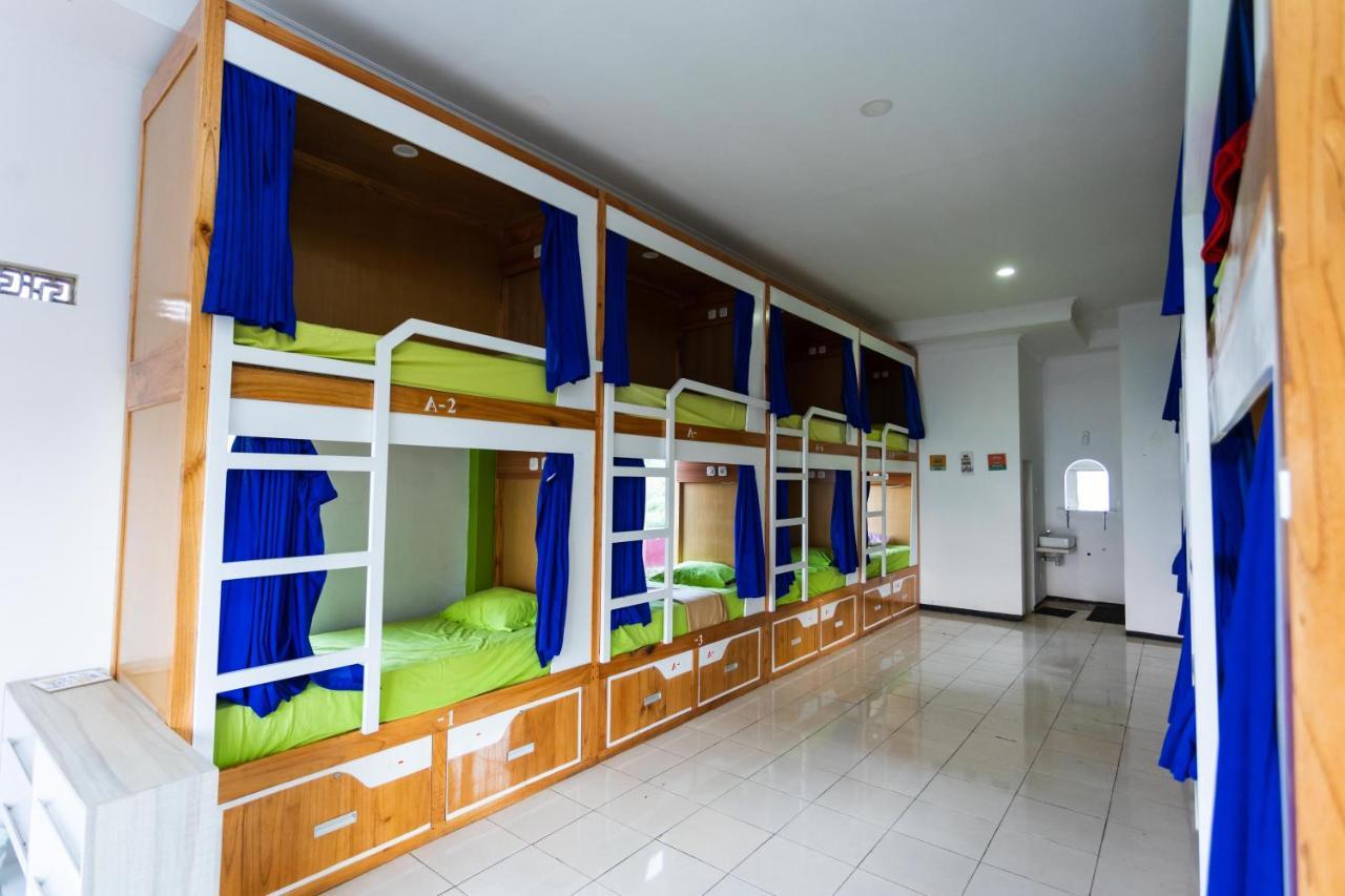 Villa Panderman Indah Batu  Exterior photo